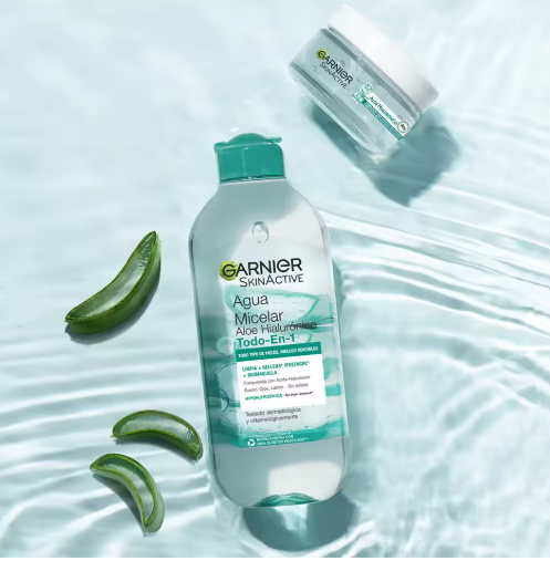 Garnier Crema de Día Aloe Vera + Ácido Hialurónico | Hidratación 48h